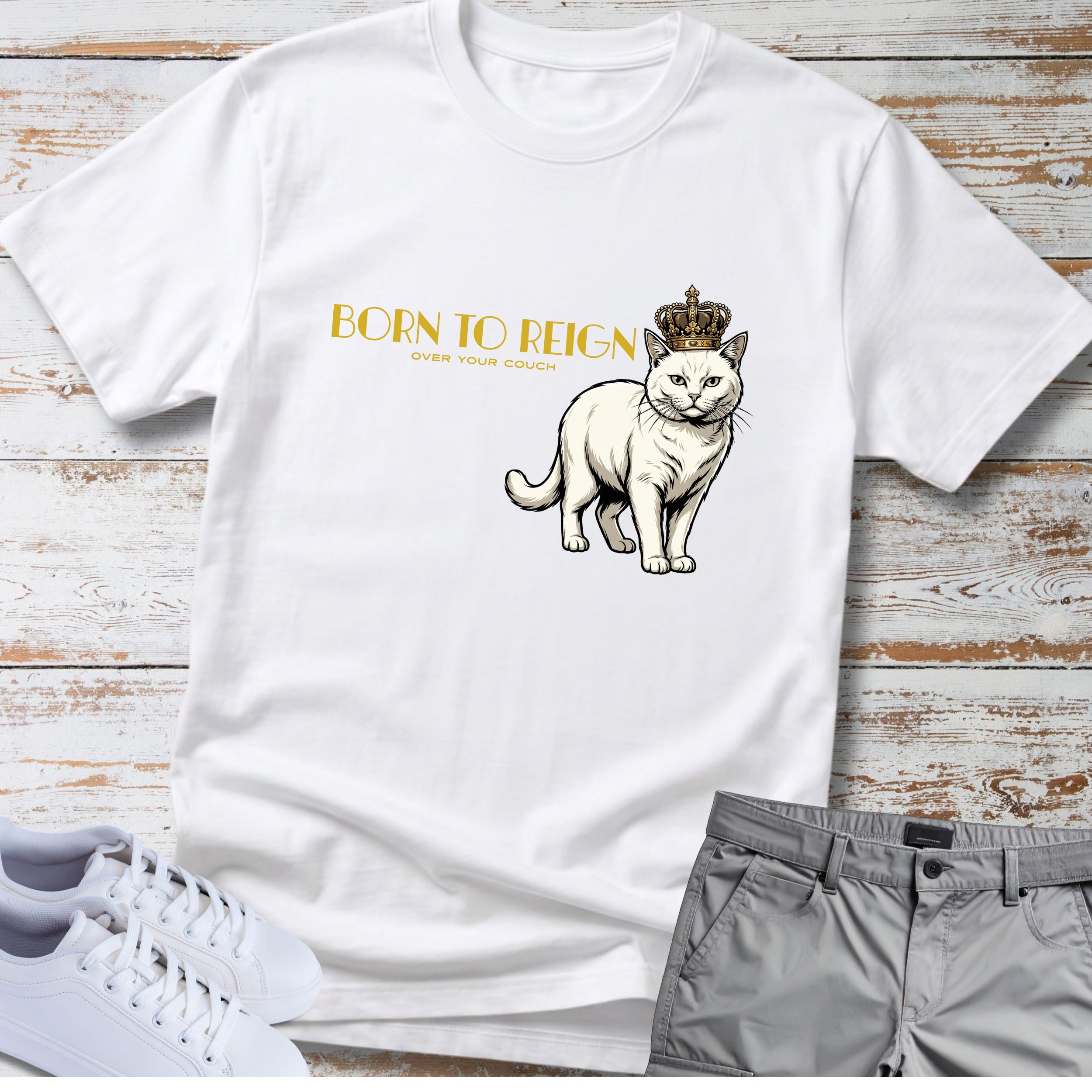 Cat Born to ReignT-Shirt