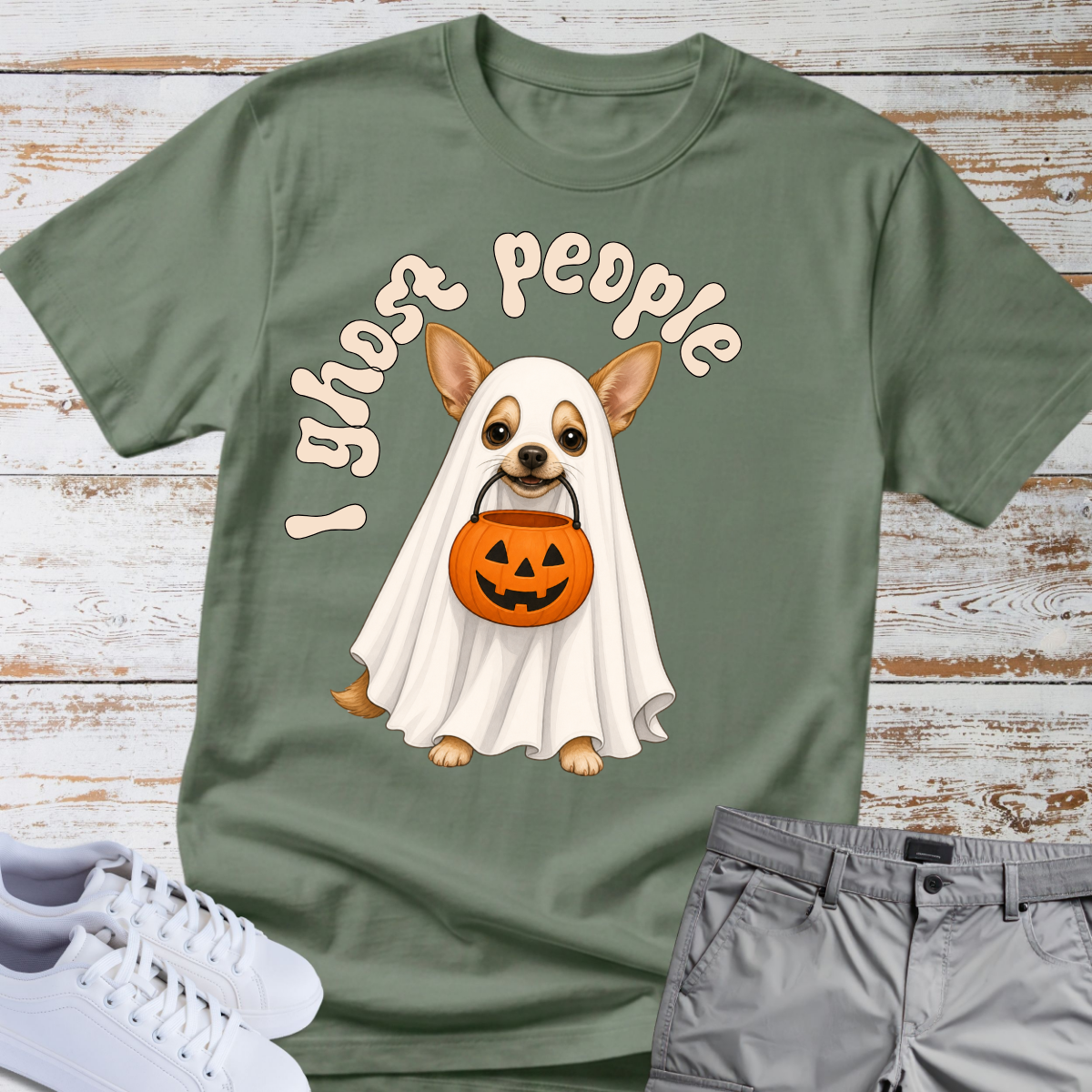 👻 I Ghost People 🎃 Halloween Chihuahua T-Shirt