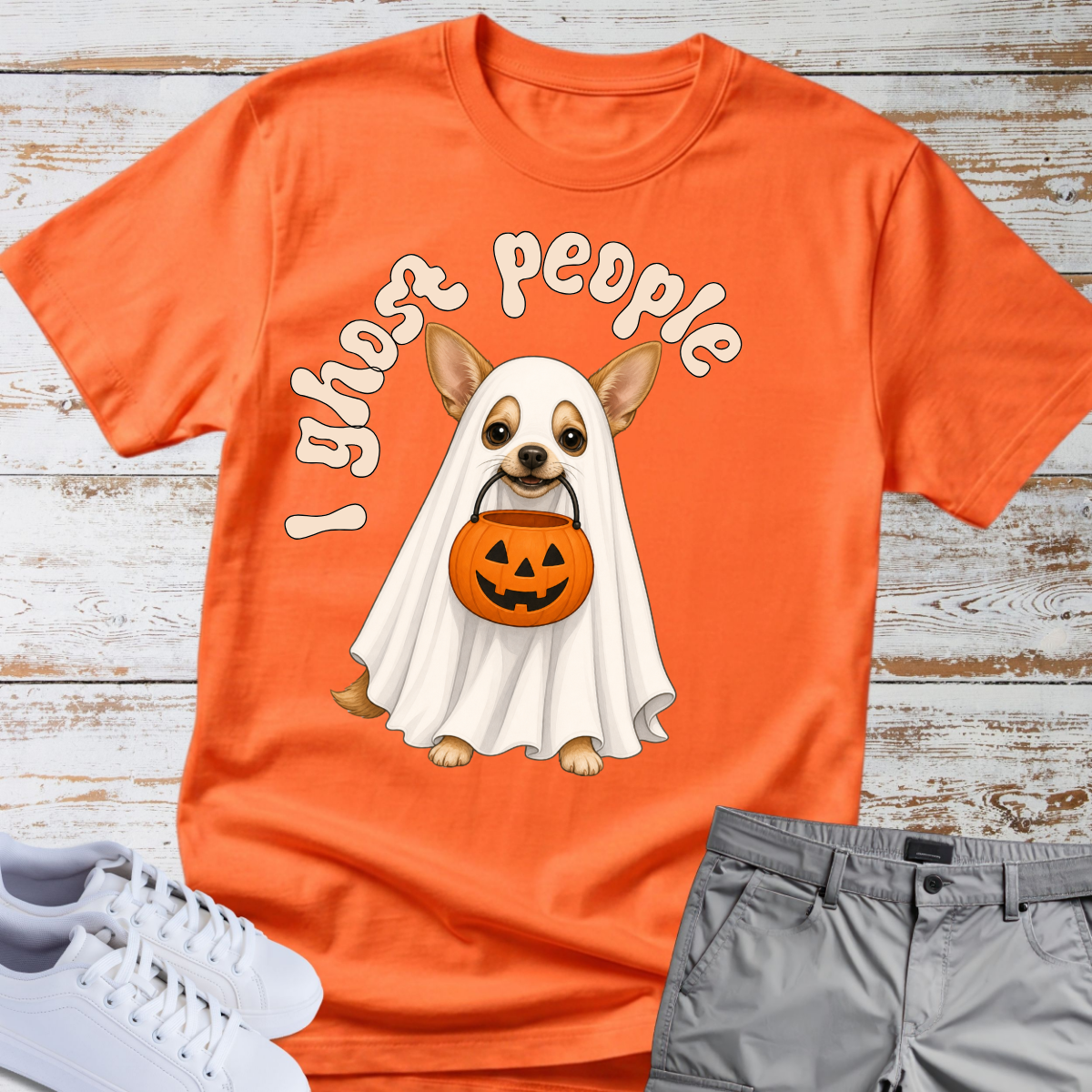 👻 I Ghost People 🎃 Halloween Chihuahua T-Shirt