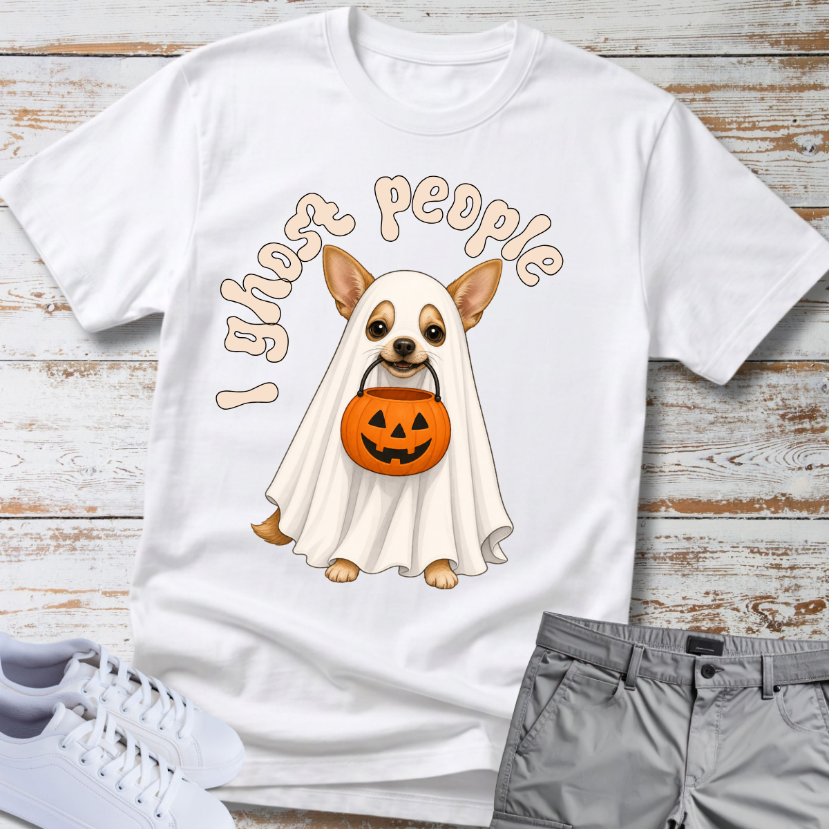 👻 I Ghost People 🎃 Halloween Chihuahua T-Shirt