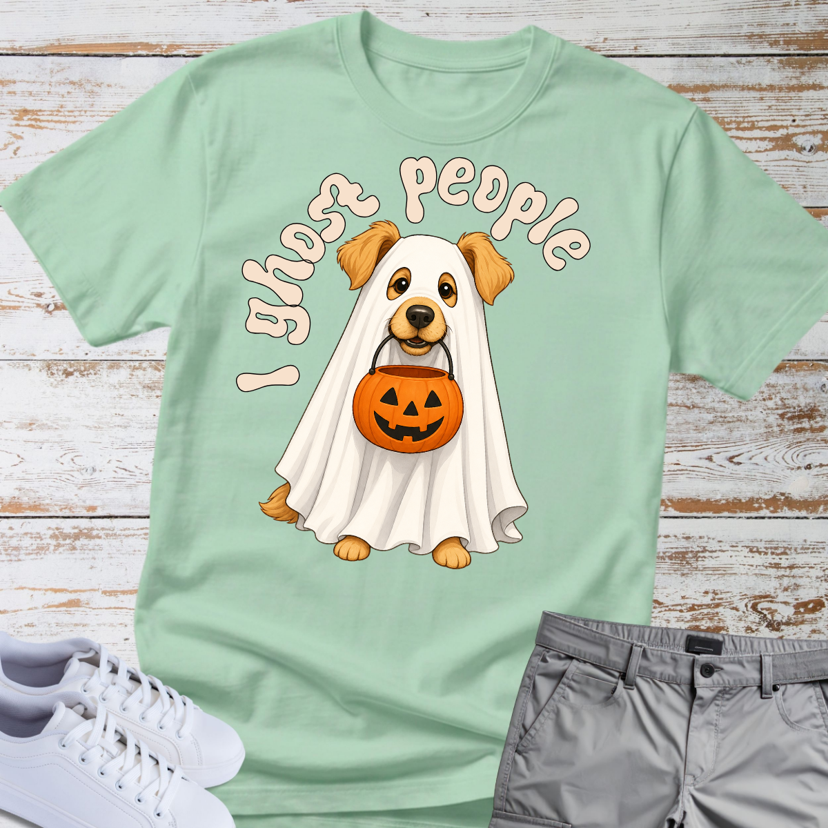 I Ghost People Halloween Golden Retriever T-Shirt