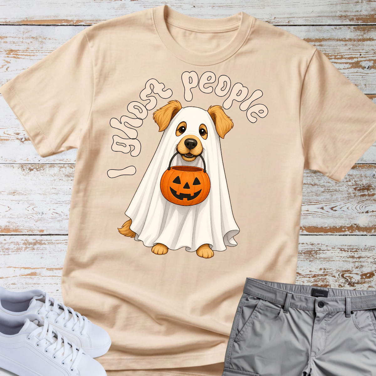 I Ghost People Halloween Golden Retriever T-Shirt