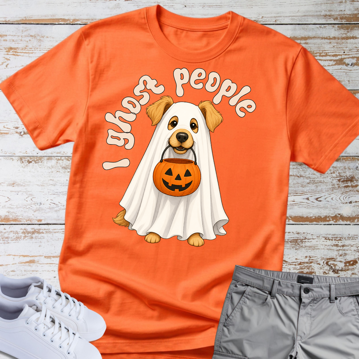 I Ghost People Halloween Golden Retriever T-Shirt